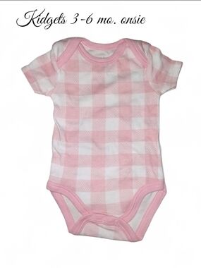 💕 $3 Bundled Kidgets Pink and White Gingham Baby One-Piece Bodysuit 3-6 mo.